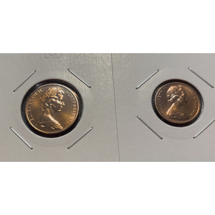 1982 Year Set - Green Wallet UNC Coins have been transferred into 2x2s  #1