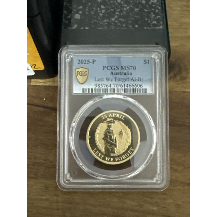 **TOP POP** 2025-P - MS70 - Lest We Forget