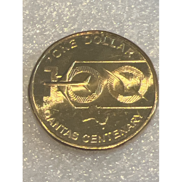 Qantas $1 coins. ❤️‍🩹 Uncirculated with marks 