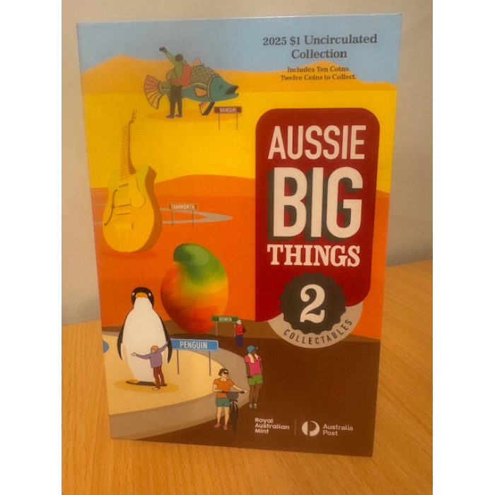 2025 Aussie  Big Things 2 Set with Coloured Strawberry