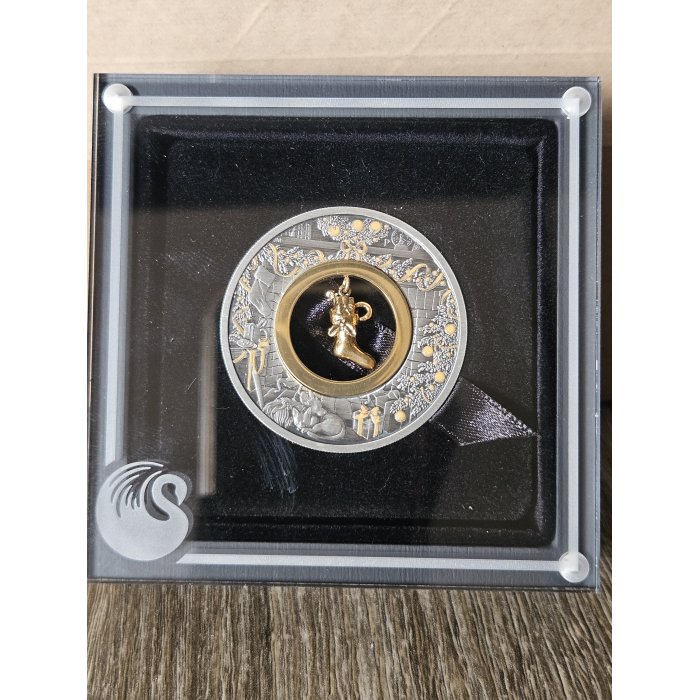 2023 Perth mint Christmas Stocking oz Silver  antiqued Finish  