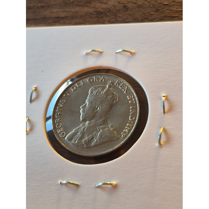 1922 CANADA 5 CENT (UNC)