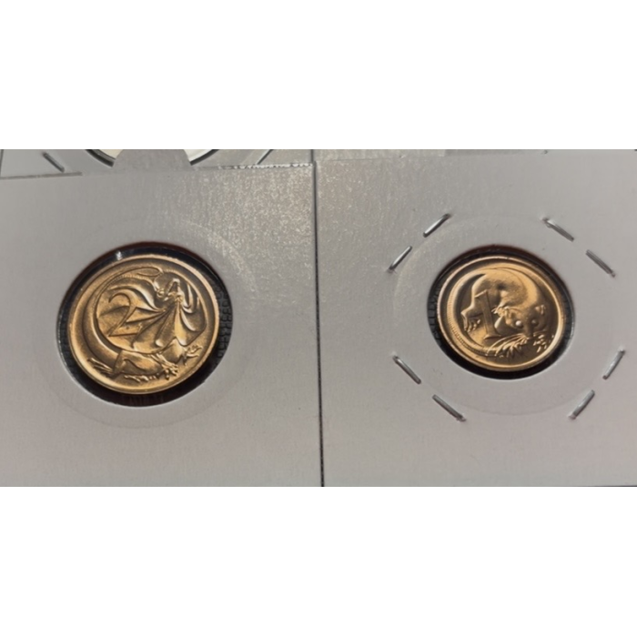 1982 Year Set - Green Wallet UNC Coins  have been transferred into 2x2s #2